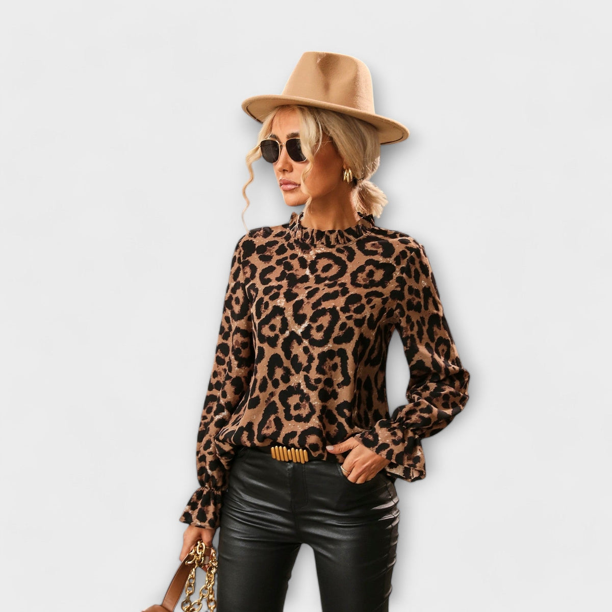 Leoblouse with Pleated Collar