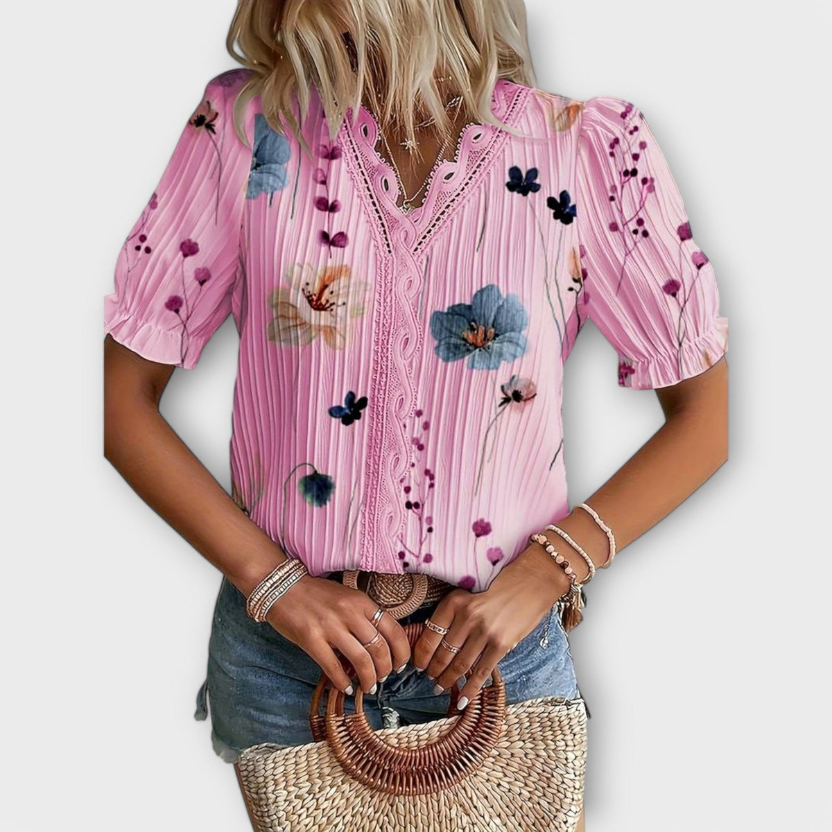 Fashionable Blouse with Pointed Neckline