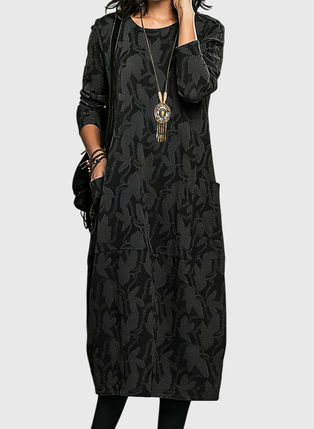 Victoria | Casual Round-Neck Dress