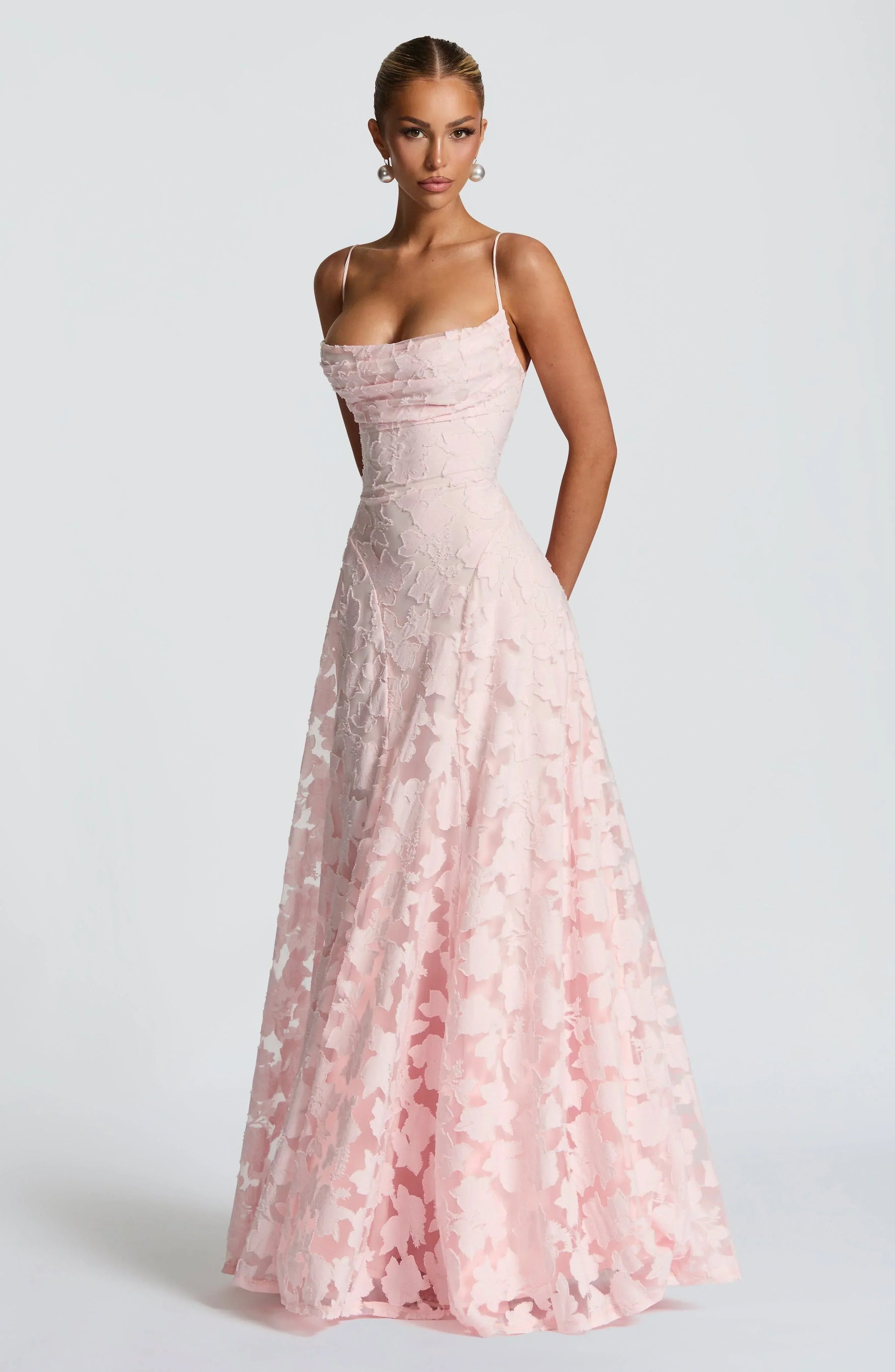 Maevy | Elegant Maxi Dress